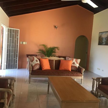 La Casa Feliz Hotel Montego Bay Zewnętrze zdjęcie