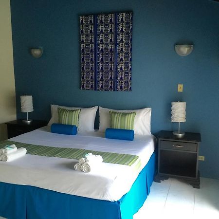 La Casa Feliz Hotel Montego Bay Zewnętrze zdjęcie