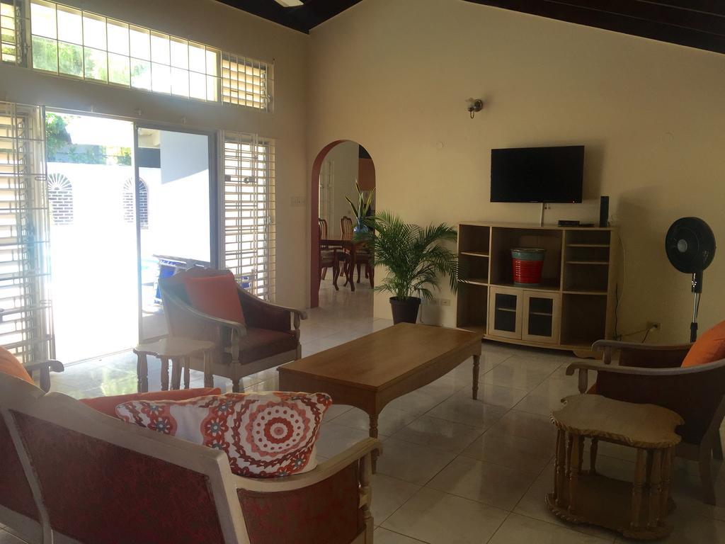 La Casa Feliz Hotel Montego Bay Zewnętrze zdjęcie