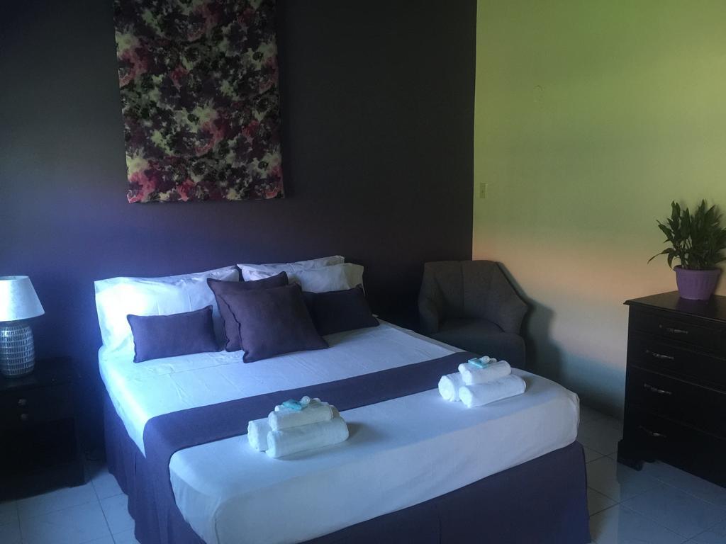 La Casa Feliz Hotel Montego Bay Zewnętrze zdjęcie